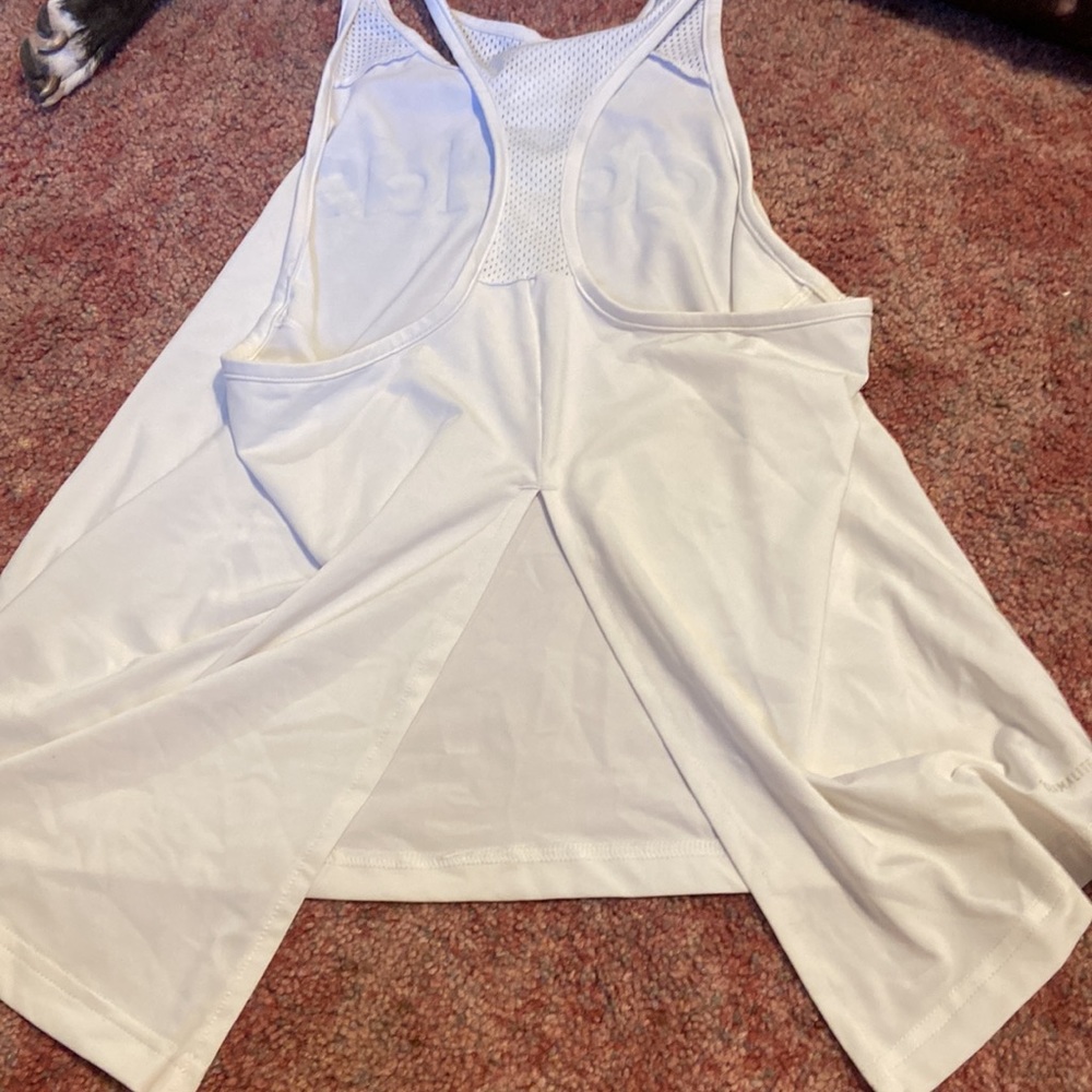 Adidas split back tank - Picture 2 of 2